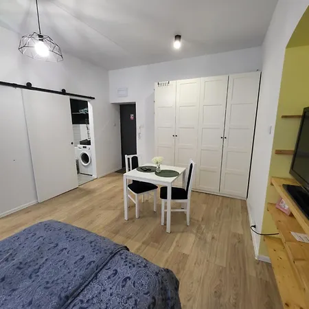 -studio 3 Apartament *